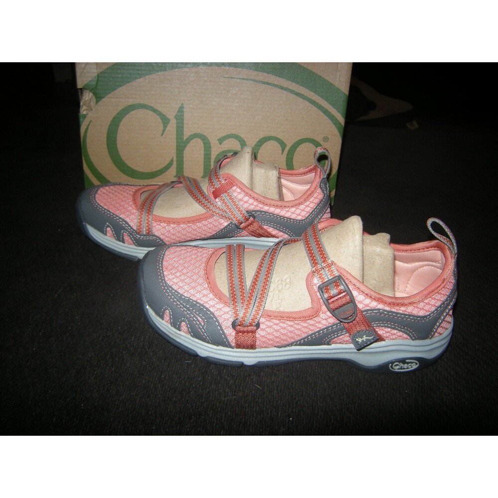 Brand New Womens Orange Chaco Outcross Sandals, Size 6.5